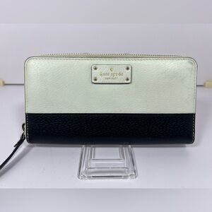 2114: Kate Spade Colorblock Leather Zip Around Wallet Black Cream